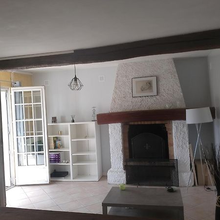 La Petite Maison Sainte-Gemme-Moronval Bagian luar foto