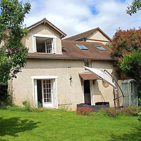 La Petite Maison Sainte-Gemme-Moronval Bagian luar foto