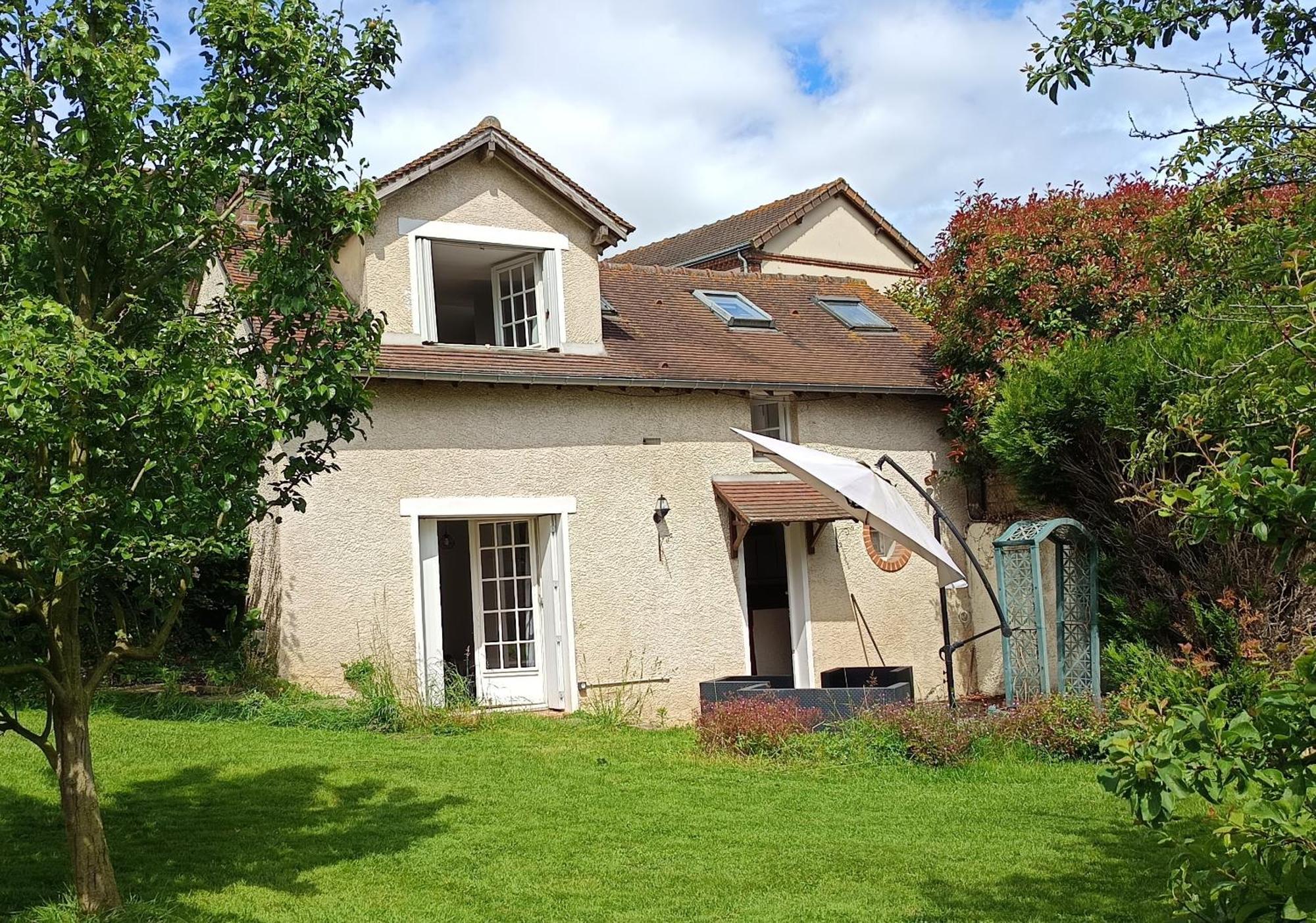 La Petite Maison Sainte-Gemme-Moronval Bagian luar foto